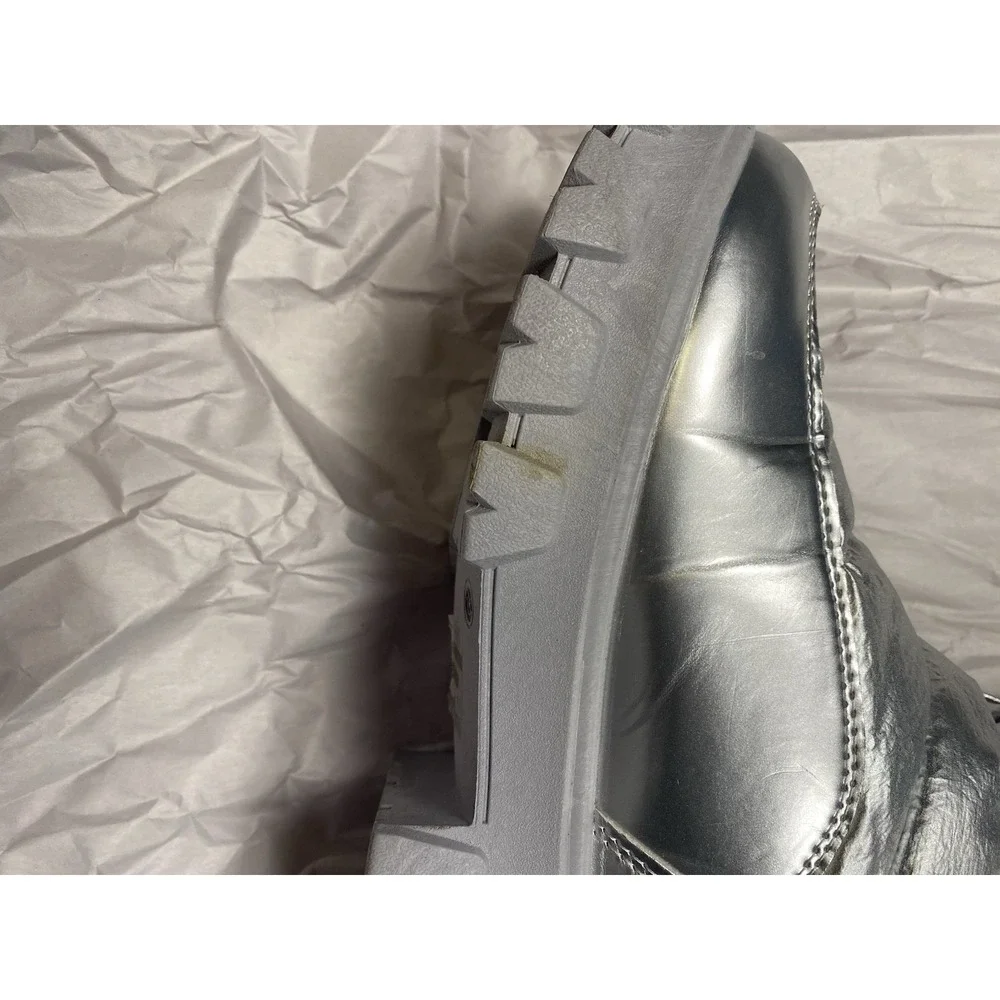 Fashion Nova Metallic Silver Snow Puffer Chunky Moon Boots Sz 7.5